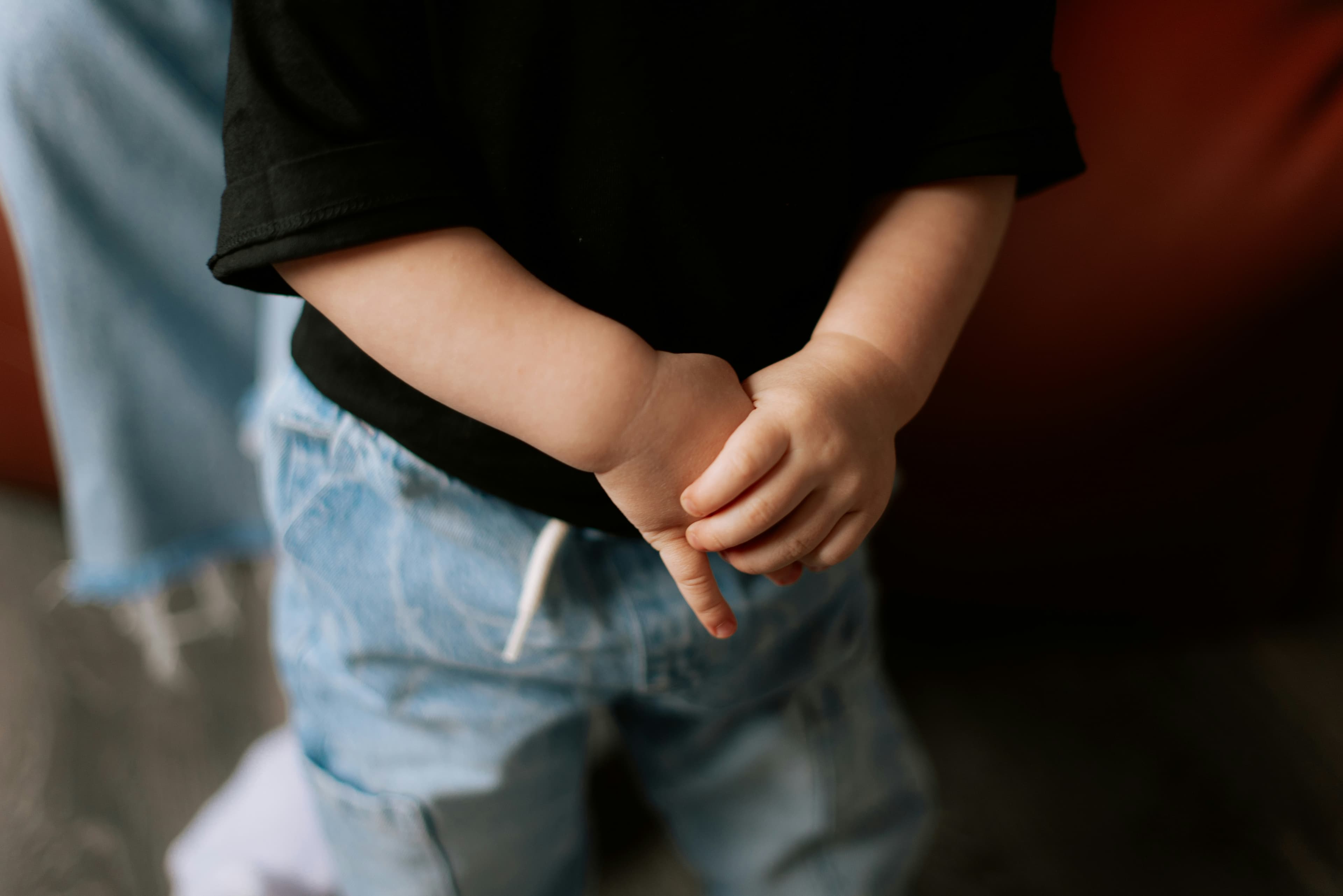Puberté précoce et perturbateurs endocriniens domestiques faut-il s'inquiéter