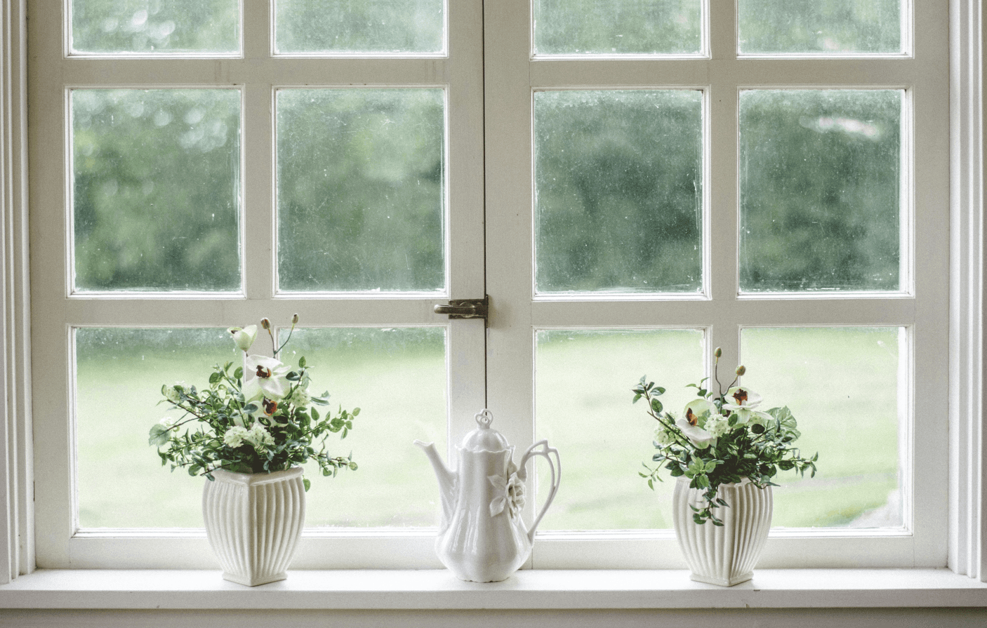 comment-nettoyer-les-vitres-en-hiver-sans-traces